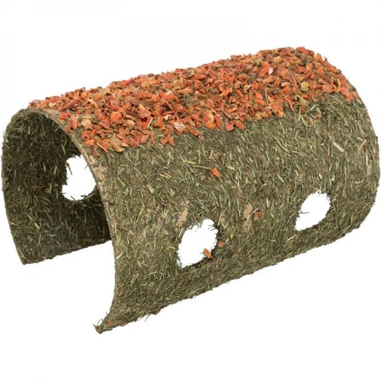 Trixie Jutalomfalat Rágcsálónak Széna Alagút Répával 800g 21x16x30cm